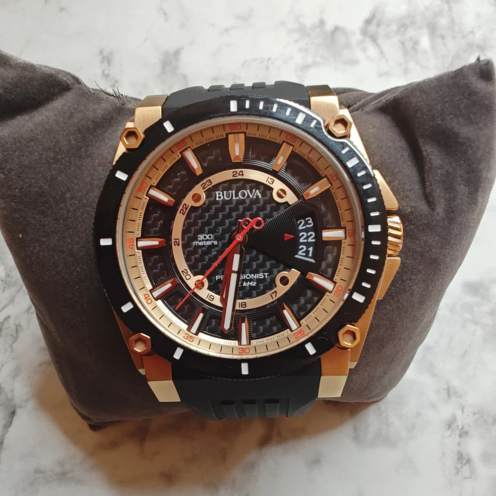 Bulova Men's Precisionist Curved Crystal 98B152
